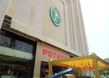 Pothys-Clothing-stores-Hasthampatti-salem-Tamil-nadu-1