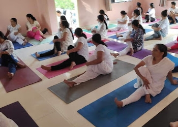 Power-yoga-meditation-center-Yoga-classes-Nagpur-Maharashtra-1