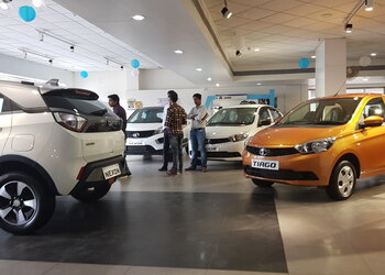 Pramukh-automotive-tata-motors-Car-dealer-Udhna-surat-Gujarat-2