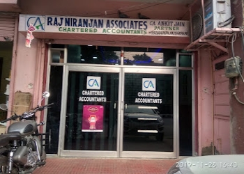 Raj-niranjan-associates-chartered-accountants-Tax-consultant-Kishangarh-ajmer-Rajasthan-1