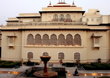 Rambagh-palace-5-star-hotels-Jaipur-Rajasthan-1