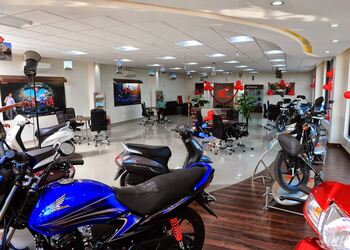 Rockfort-honda-Motorcycle-dealers-Thillai-nagar-tiruchirappalli-Tamil-nadu-2