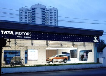 Rotana-motors-Car-dealer-Palayam-kozhikode-Kerala-1