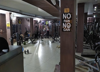 Royal-gym-lovers-Gym-Sitapur-Uttar-pradesh-1