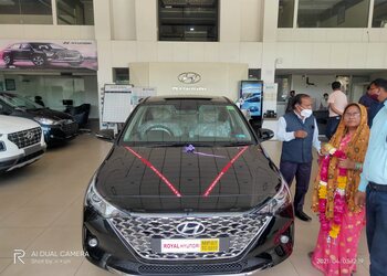 Royal-hyundai-Car-dealer-Gwalior-fort-area-gwalior-Madhya-pradesh-3