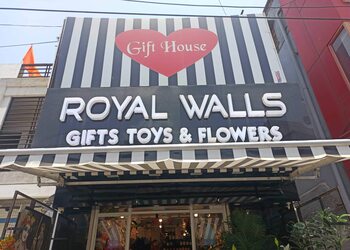 Royal-walls-gift-gallery-Gift-shops-Dewas-Madhya-pradesh-1