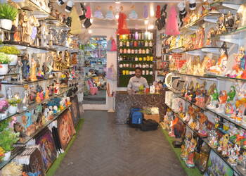 Royal-walls-gift-gallery-Gift-shops-Dewas-Madhya-pradesh-2