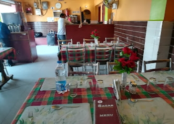 Sagar-family-restaurant-Family-restaurants-Patna-Bihar-1