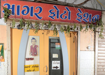 Sagar-photo-fashion-Wedding-photographers-Bhavnagar-terminus-bhavnagar-Gujarat-1