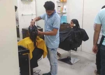 Savitri-unisex-salon-Beauty-parlour-Gidc-anand-Gujarat-1