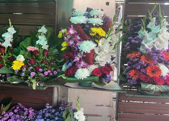 Sayali-florist-Flower-shops-Pune-Maharashtra-3