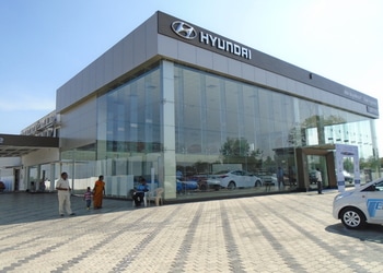 Shah-hyundai-Car-dealer-Gulbarga-kalaburagi-Karnataka-1