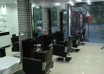 Shear-genius-Beauty-parlour-Dehradun-Uttarakhand-2