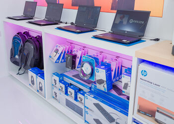 Sheejas-it-mall-Computer-store-Kochi-Kerala-3