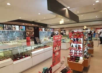 Shoppers-stop-Clothing-stores-Raipur-Chhattisgarh-2