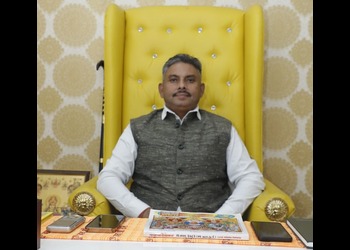 Shri-bhrigu-jyotish-anusandhankendra-Astrologers-Jalandhar-Punjab-1