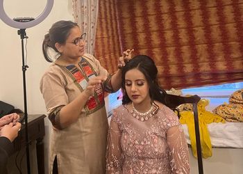 Silk-n-shine-Beauty-parlour-Ajmer-Rajasthan-2