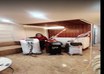 Skinfluence-clinic-dr-akshita-anands-clinic-Dermatologist-doctors-Ghaziabad-Uttar-pradesh-2