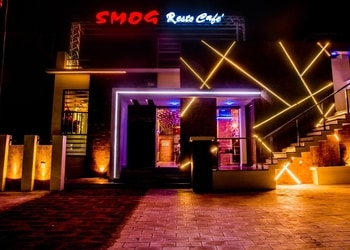 Smog-resto-cafe-Cafes-Bhubaneswar-Odisha-1