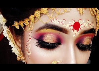 Smokey-eye-Beauty-parlour-Asansol-West-bengal-3