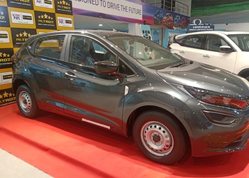 Sree-venkateswara-motors-Car-dealer-Nizamabad-Telangana-3