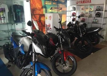 Ss-yamaha-Motorcycle-dealers-Srirangam-tiruchirappalli-Tamil-nadu-2