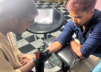 Stud-in-tattoo-Tattoo-shops-Ntr-circle-vijayawada-Andhra-pradesh-3