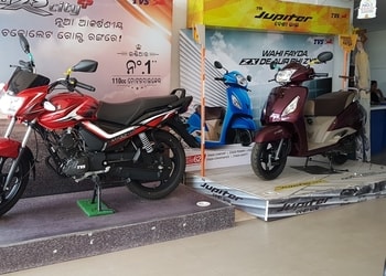 Subhamm-automobiles-Motorcycle-dealers-Bargarh-Odisha-3