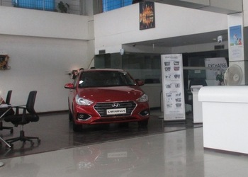 Surjeet-hyundai-Car-dealer-Indore-Madhya-pradesh-3