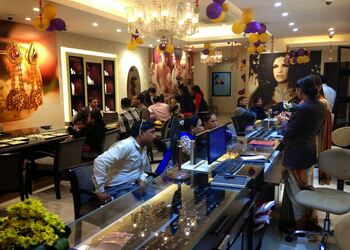 Tanishq-jewellery-Jewellery-shops-Sector-12-karnal-Haryana-2