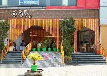 Tanishq-jewellery-Jewellery-shops-Warangal-Telangana-1