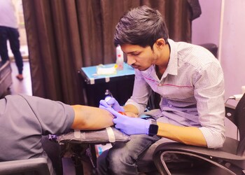 The-art-ink-tattoo-studio-Tattoo-shops-Navrangpura-ahmedabad-Gujarat-2