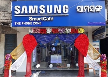 The-fone-zone-Mobile-stores-Basanti-colony-rourkela-Odisha-1