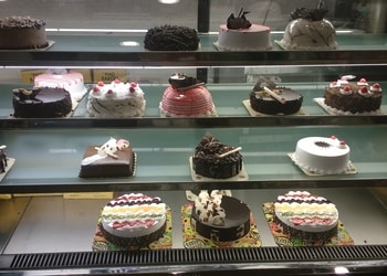 The-mad-bakers-Cake-shops-Raipur-Chhattisgarh-2