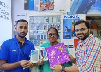 The-mobile-world-Mobile-stores-Topsia-kolkata-West-bengal-2