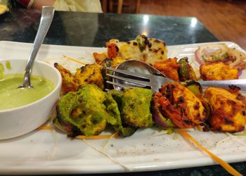 The-vegetarian-grill-Pure-vegetarian-restaurants-Jaipur-Rajasthan-3