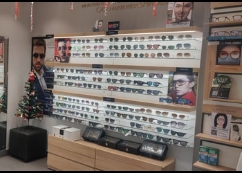 Titan-eyeplus-Opticals-Buxi-bazaar-cuttack-Odisha-2