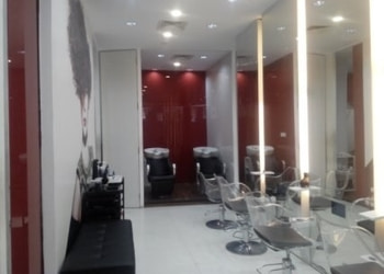 Toniguy-hairdressing-Beauty-parlour-Vadapalani-chennai-Tamil-nadu-2