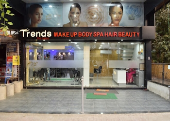 Trends-the-salon-Beauty-parlour-Hingna-nagpur-Maharashtra-1