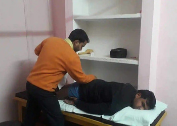 Triage-physiotherapy-clinic-Physiotherapists-Thatipur-gwalior-Madhya-pradesh-3