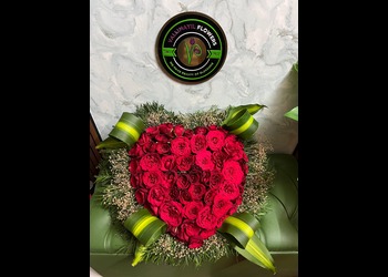 Vallimayil-bouquet-shop-Flower-shops-Madurai-Tamil-nadu-1