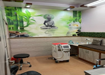 Vera-aesthetiks-dermatology-clinic-Dermatologist-doctors-Janakpuri-delhi-Delhi-1