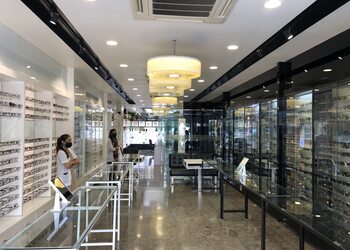 Vishnu-opticals-Opticals-Fatehgunj-vadodara-Gujarat-2