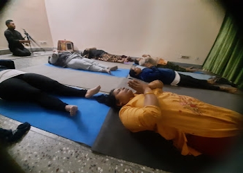 Yogic-culture-Yoga-classes-Rajendra-nagar-patna-Bihar-1