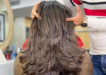 Zenesty-salon-Beauty-parlour-Nadiad-Gujarat-1