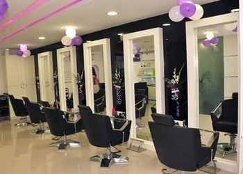 Zuicch-salon-makeup-studio-Beauty-parlour-Tilak-nagar-kalyan-dombivali-Maharashtra-3